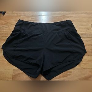 Athleta Women’s Black Running Free Shorts 3.5”